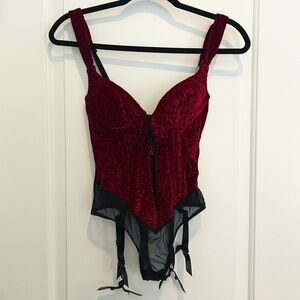 Y2K NWT Victoria’s Secret Corset Bustier